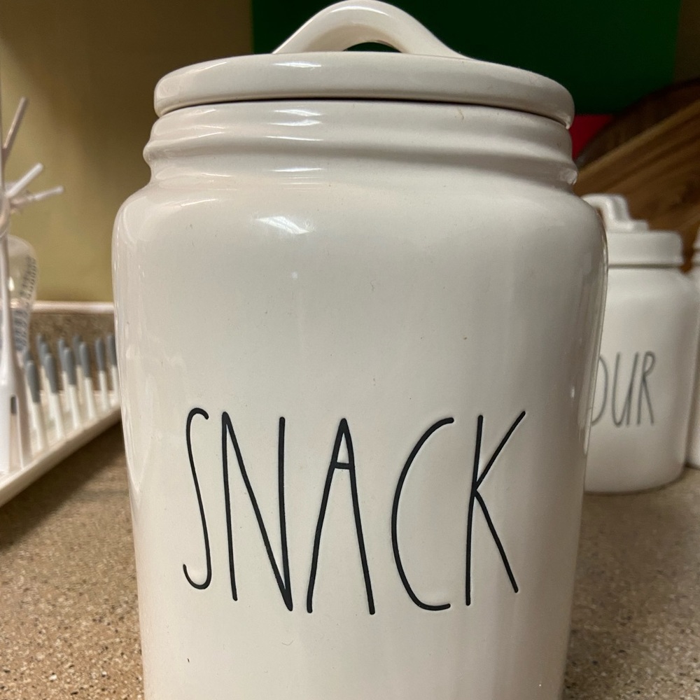 Rae Dunn Snack canister